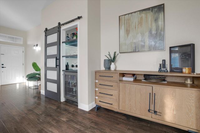 2500 Novi Dr, Riverbank, CA 95367