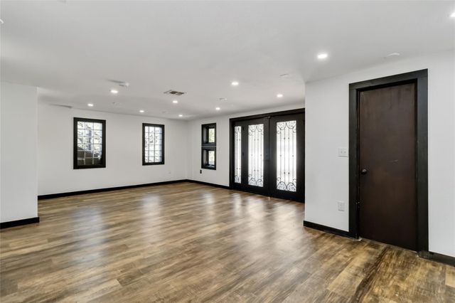 128 Kaupo DR, Bastrop, TX 78602