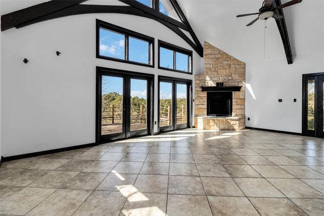 128 Kaupo DR, Bastrop, TX 78602