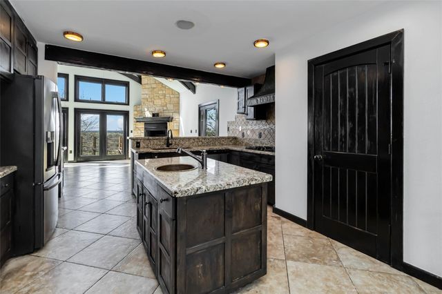 128 Kaupo DR, Bastrop, TX 78602