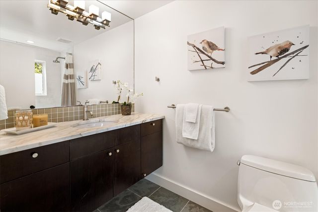1110 36th Avenue, Seattle, WA 98122