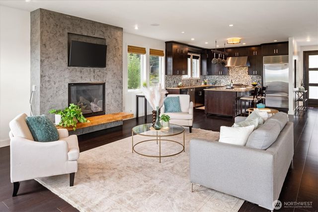 1110 36th Avenue, Seattle, WA 98122