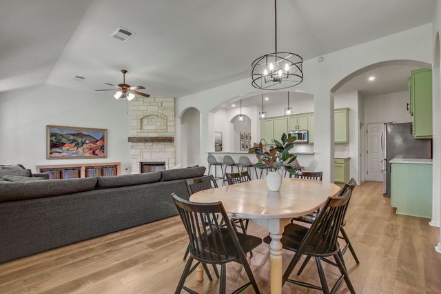 904 Oldwick Castle WAY, Pflugerville, TX 78660