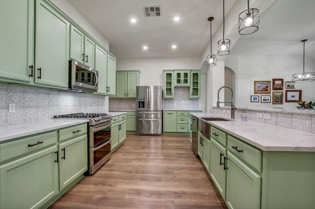 904 Oldwick Castle WAY, Pflugerville, TX 78660