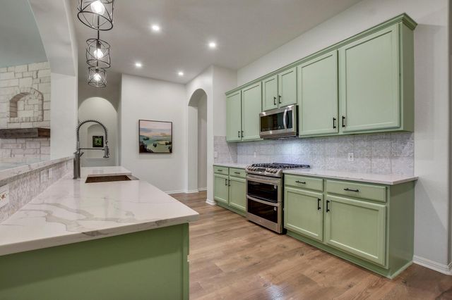904 Oldwick Castle WAY, Pflugerville, TX 78660
