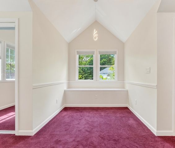 19 Sutcliffe Park, Newton, MA 02461