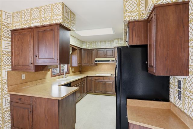 120 Oak Lane, Brighton, NY 14610