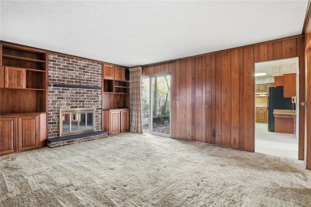 120 Oak Lane, Brighton, NY 14610