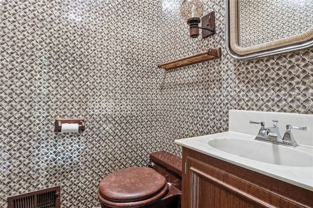 120 Oak Lane, Brighton, NY 14610