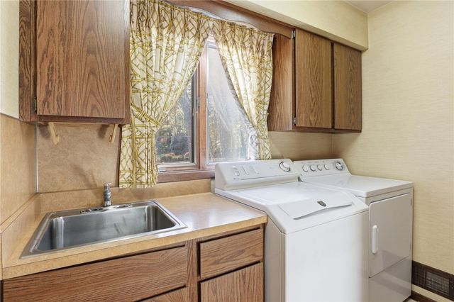 120 Oak Lane, Brighton, NY 14610