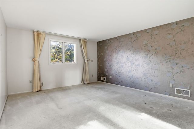 120 Oak Lane, Brighton, NY 14610