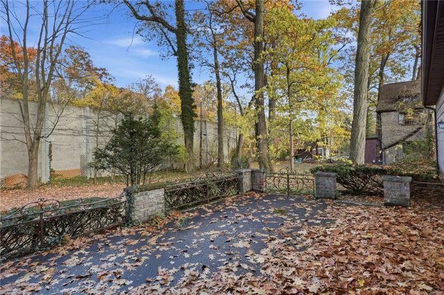 120 Oak Lane, Brighton, NY 14610