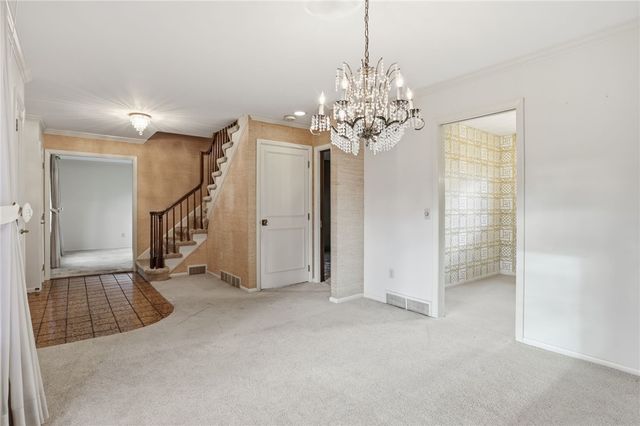 120 Oak Lane, Brighton, NY 14610