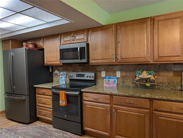 9204 36TH WAY N 6, Pinellas Park, FL 33782