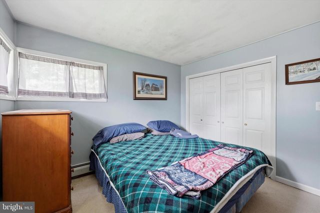 59 CORAL LN, Levittown, PA 19055