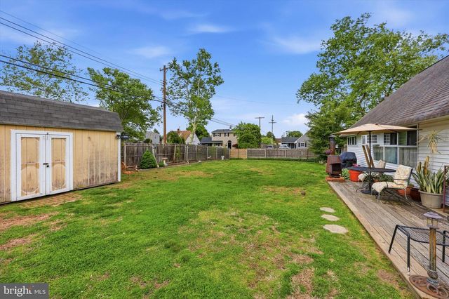 59 CORAL LN, Levittown, PA 19055