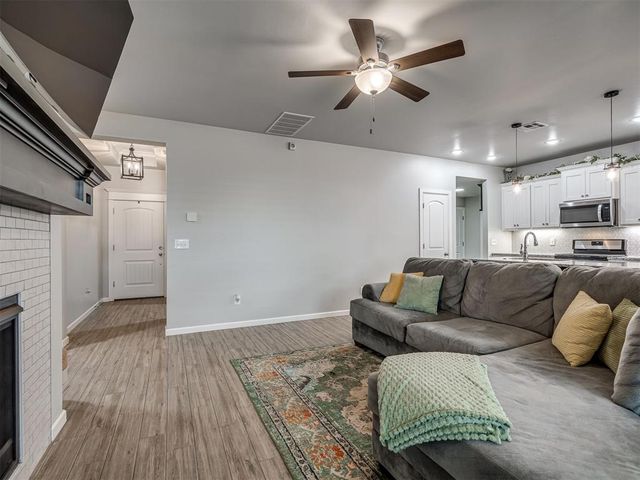 4424 Idylbreeze Drive, Oklahoma City, OK 73179