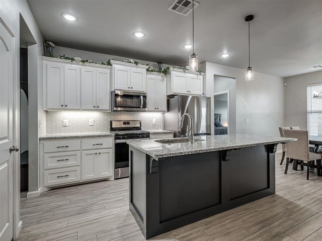 4424 Idylbreeze Drive, Oklahoma City, OK 73179