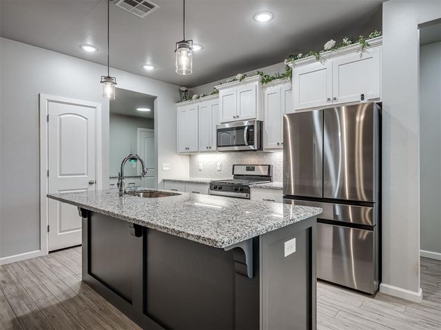 4424 Idylbreeze Drive, Oklahoma City, OK 73179