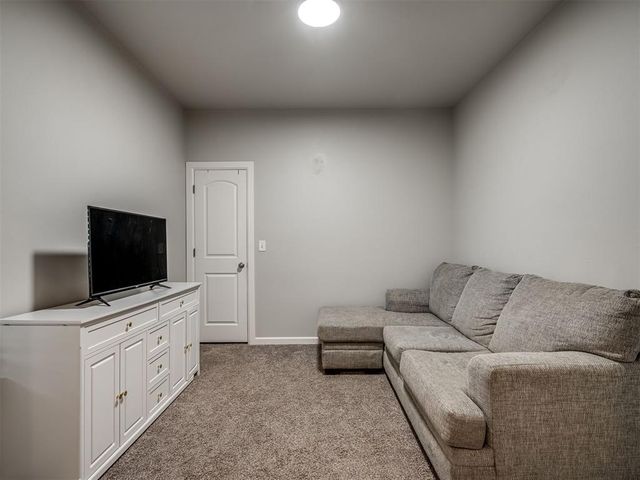 4424 Idylbreeze Drive, Oklahoma City, OK 73179