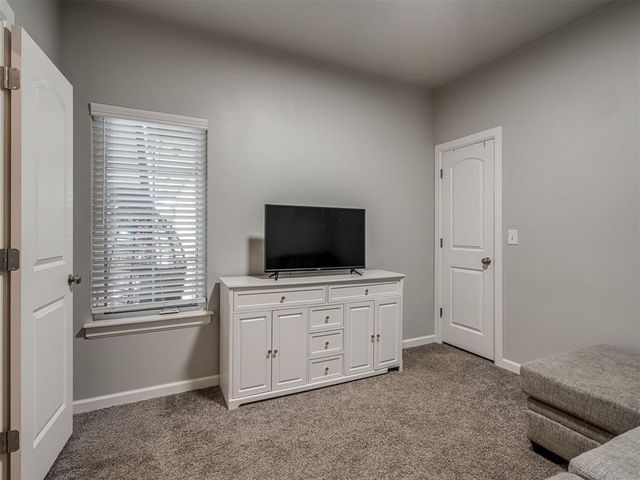 4424 Idylbreeze Drive, Oklahoma City, OK 73179