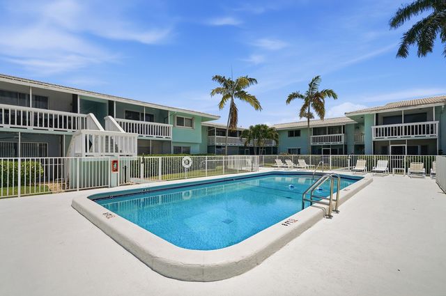 322 N Federal Highway 139, Deerfield Beach, FL 33441