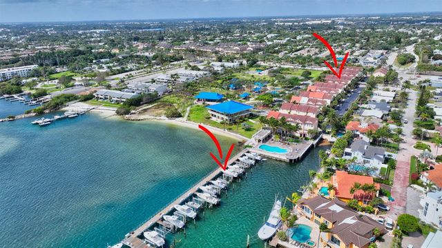 117 Harbors Way, Boynton Beach, FL 33435