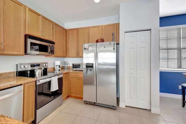 117 Harbors Way, Boynton Beach, FL 33435