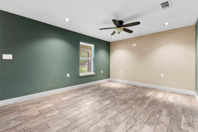 5729 County Road 402, Grandview, TX 76050