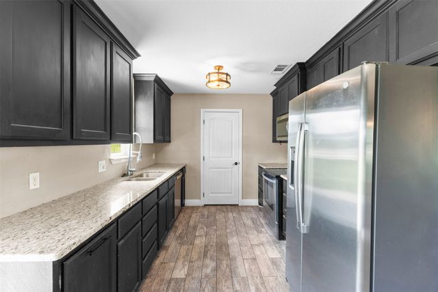 5729 County Road 402, Grandview, TX 76050