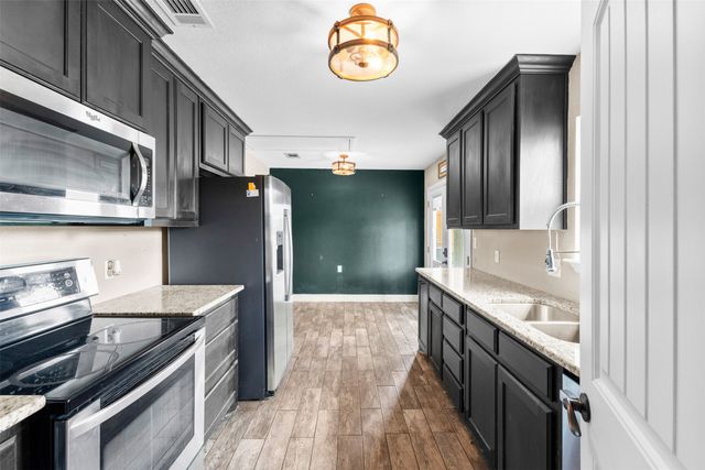 5729 County Road 402, Grandview, TX 76050
