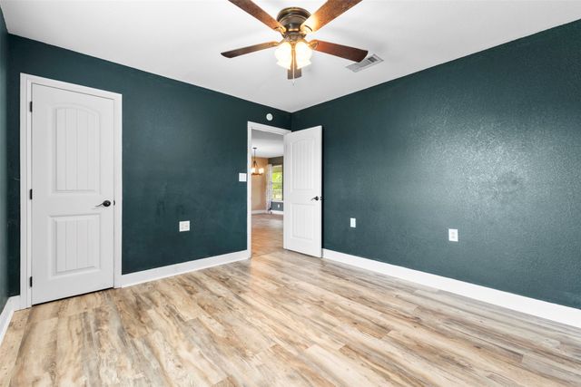 5729 County Road 402, Grandview, TX 76050