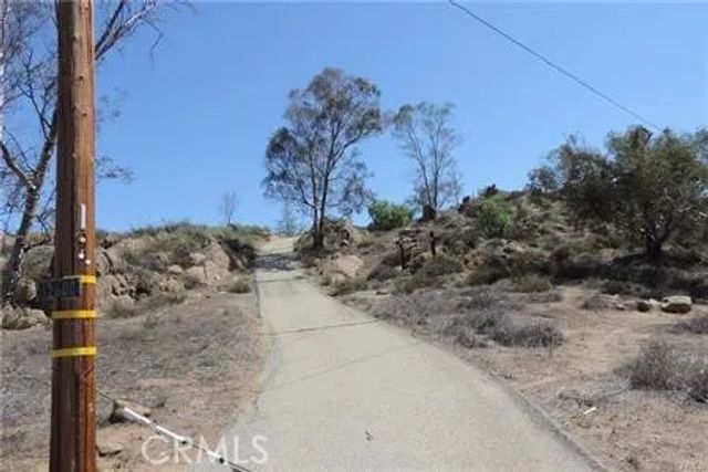 42600 San Ignacio, Hemet, CA 92544