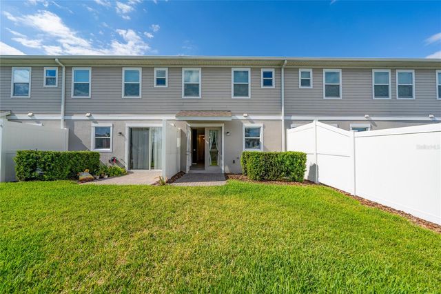 2588 SEDGE GRASS WAY, Orlando, FL 32824