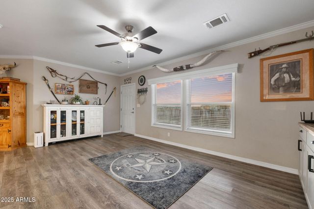 26243 N VINEYARD Lane, Paulden, AZ 86334