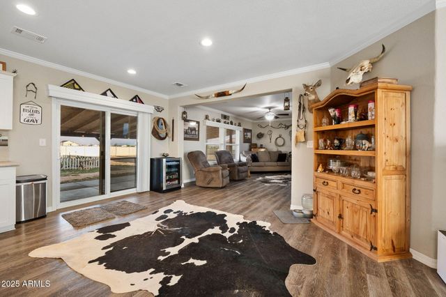 26243 N VINEYARD Lane, Paulden, AZ 86334