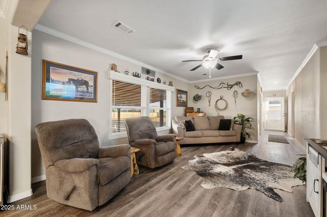 26243 N VINEYARD Lane, Paulden, AZ 86334