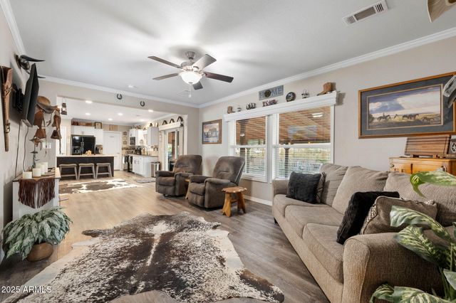 26243 N VINEYARD Lane, Paulden, AZ 86334