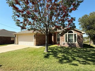 1502 Hamilton ST, Burnet, TX 78611
