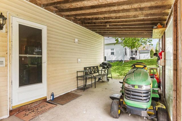 217 Palisade St. Street, Merrimac, WI 53561