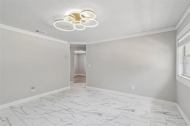 1614 E MAPLE AVENUE, Tampa, FL 33604