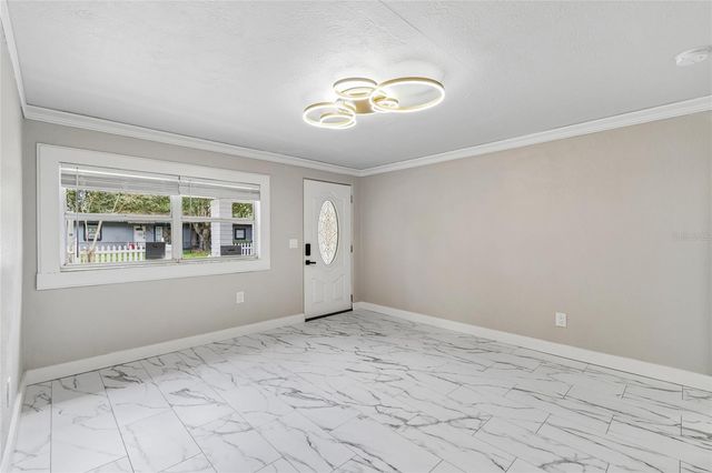 1614 E MAPLE AVENUE, Tampa, FL 33604
