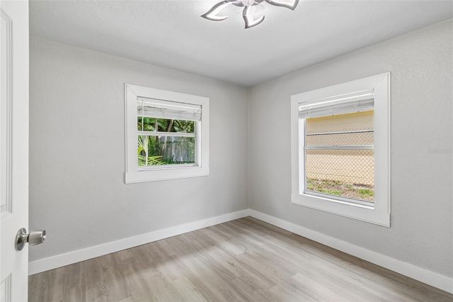 1614 E MAPLE AVENUE, Tampa, FL 33604