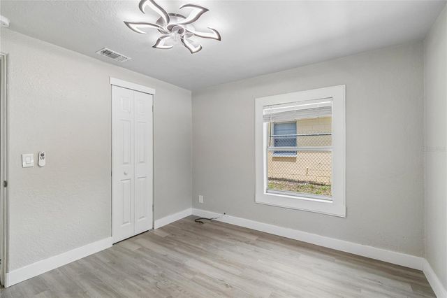1614 E MAPLE AVENUE, Tampa, FL 33604