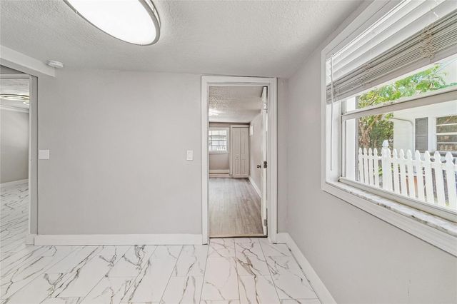 1614 E MAPLE AVENUE, Tampa, FL 33604
