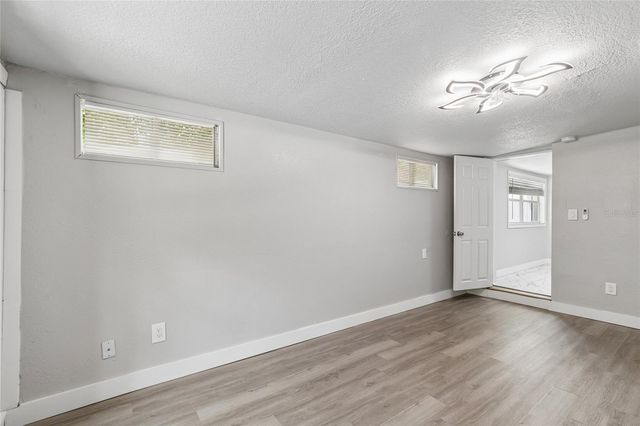 1614 E MAPLE AVENUE, Tampa, FL 33604