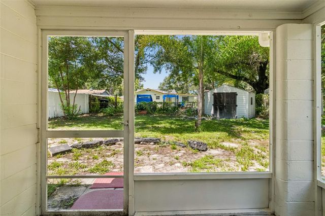 1614 E MAPLE AVENUE, Tampa, FL 33604