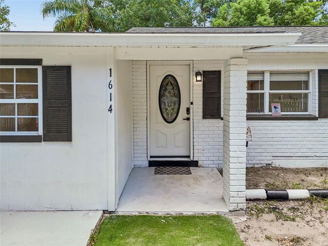 1614 E MAPLE AVENUE, Tampa, FL 33604