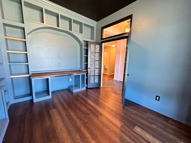 1104 Black Mesa Road, Norman, OK 73071