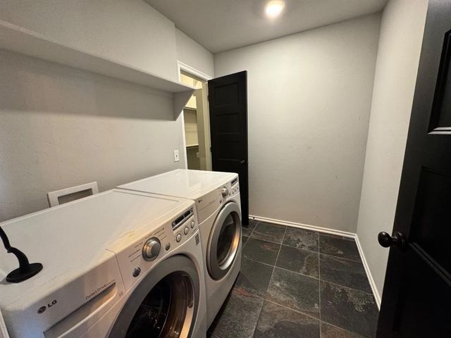 1104 Black Mesa Road, Norman, OK 73071